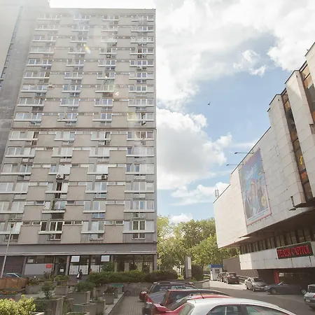 Przechodnia For 3 Apartment